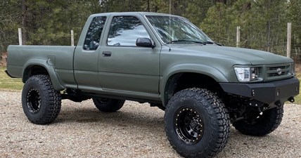 Incredible Transformation Of A 1990 Toyota Pickup!!!